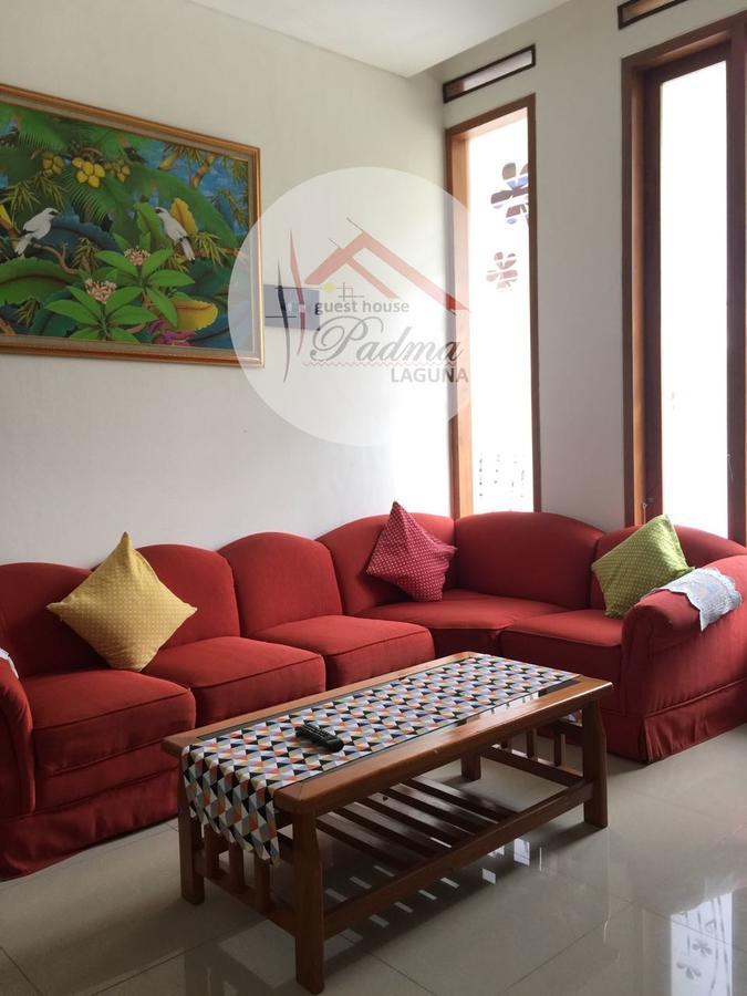 Padma Laguna Guesthouse Baturetno Εξωτερικό φωτογραφία